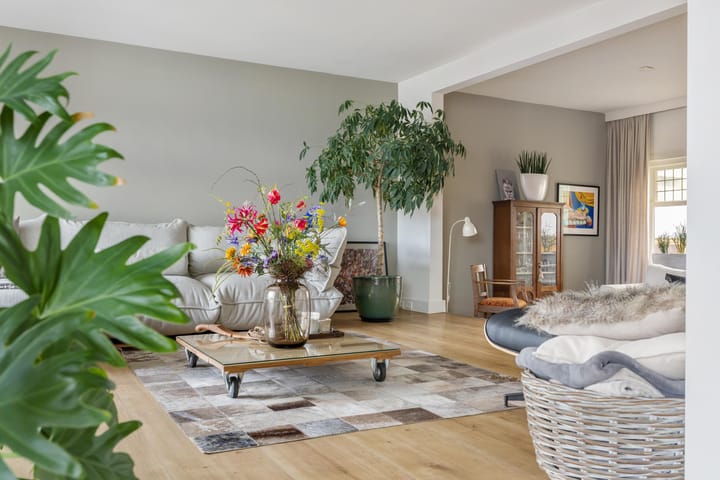 Photo 2 of Nieuwe Ginnekenstraat 19-II