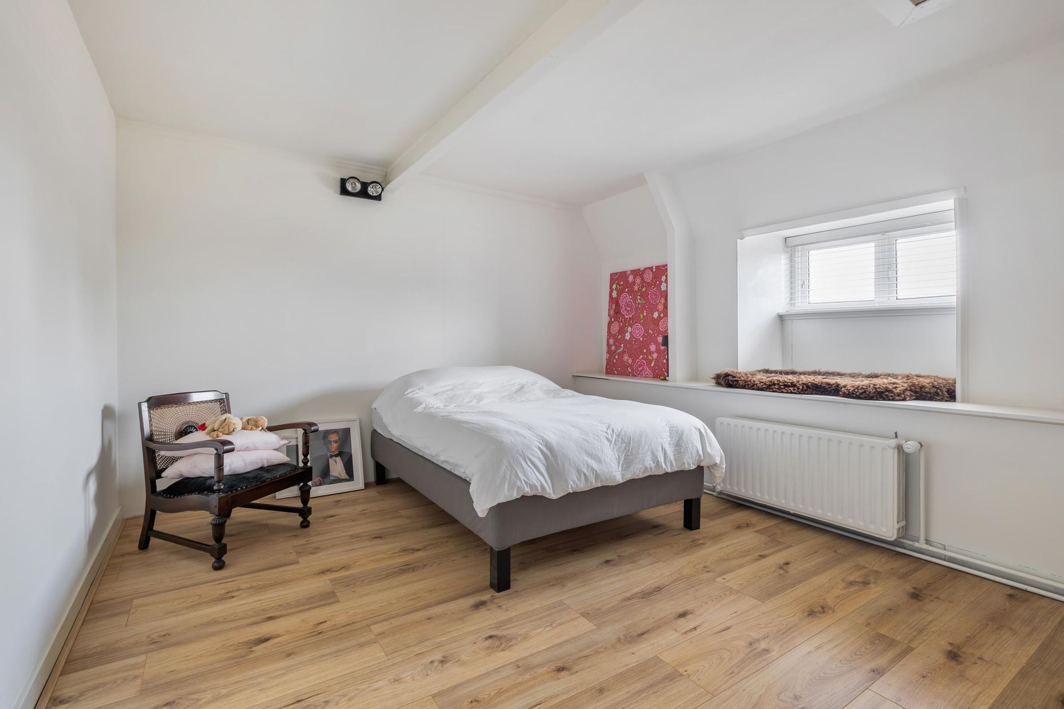 Photo 39 of Nieuwe Ginnekenstraat 19-II