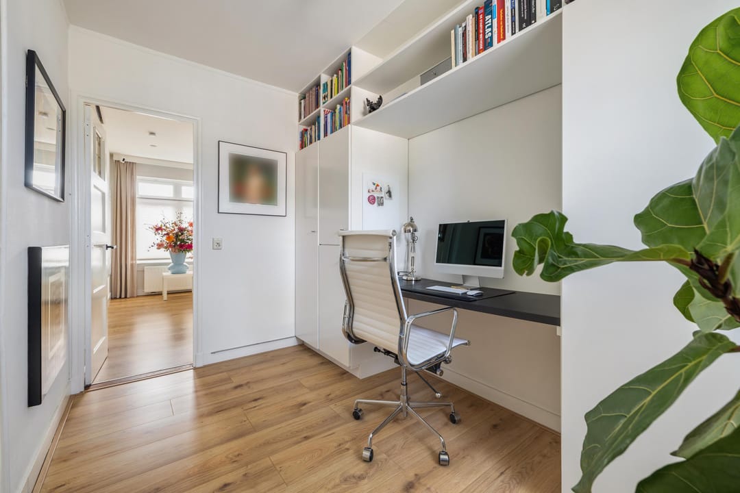 Photo 32 of Nieuwe Ginnekenstraat 19-II