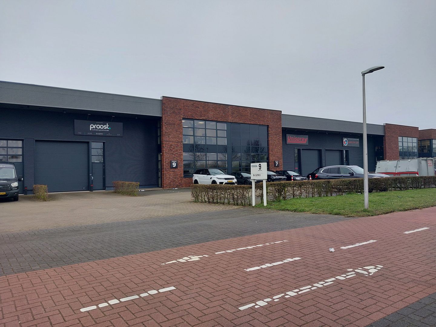 View photo 1 of Hoefslag 9