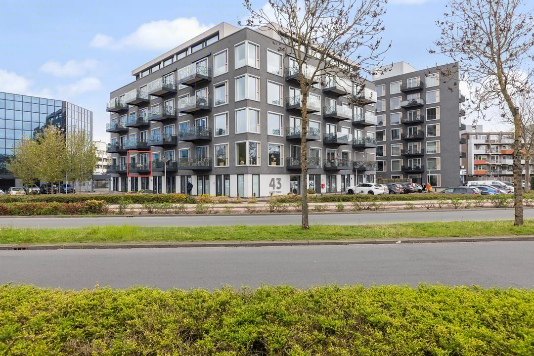 Foto 1 van Stationsweg 43-A12