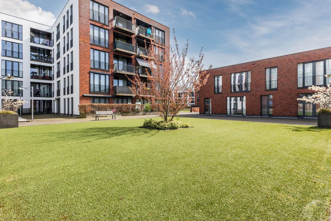 Photo 41 of Tjalkstraat 55