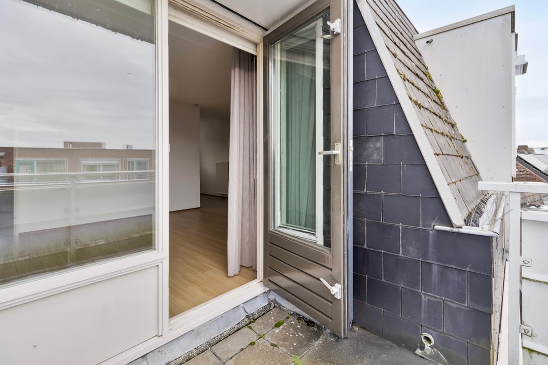 Photo 7 of Wilhelminaplein 57