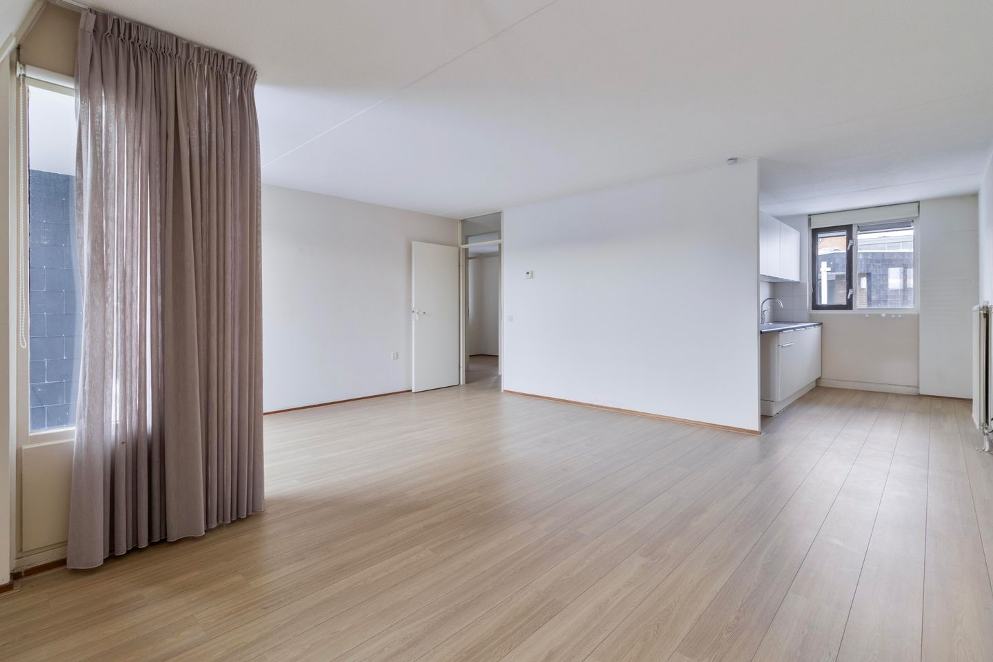 Photo 5 of Wilhelminaplein 57