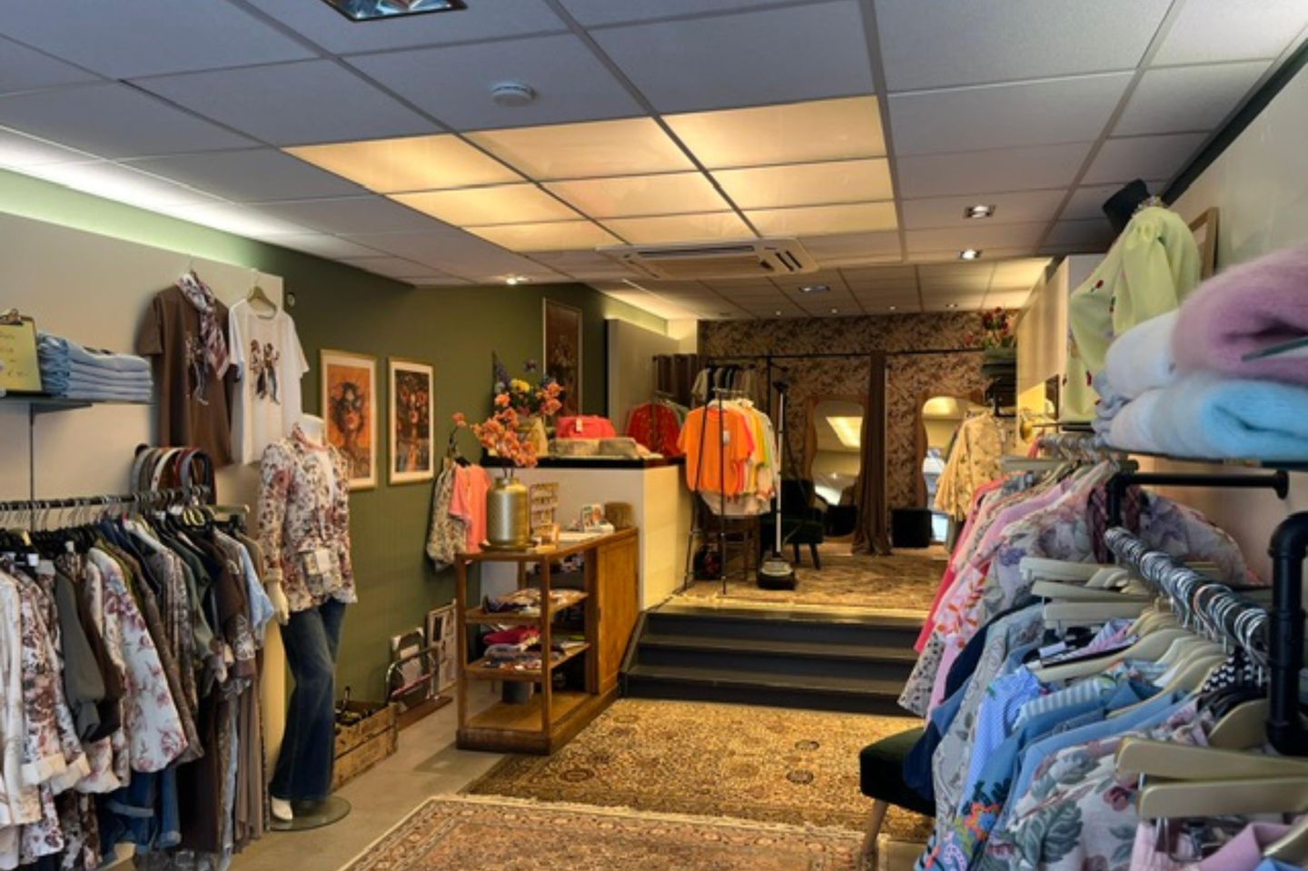 View photo 4 of Oostdijk 25