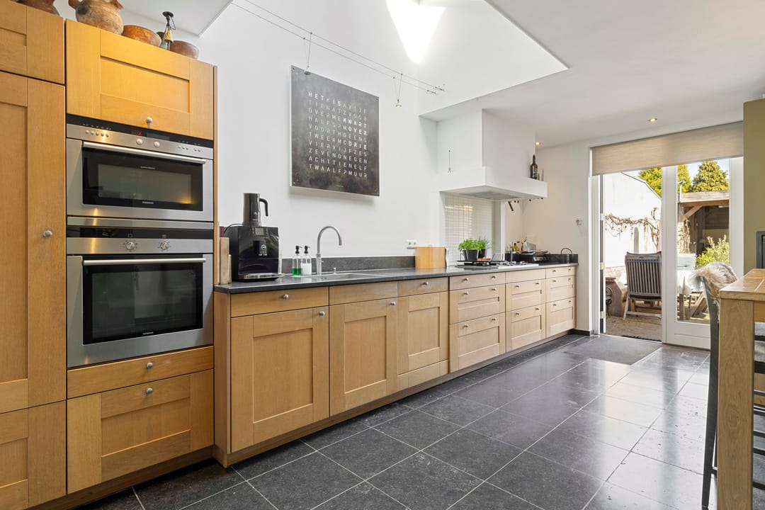 Foto 23 van van Schelbergenstraat 3