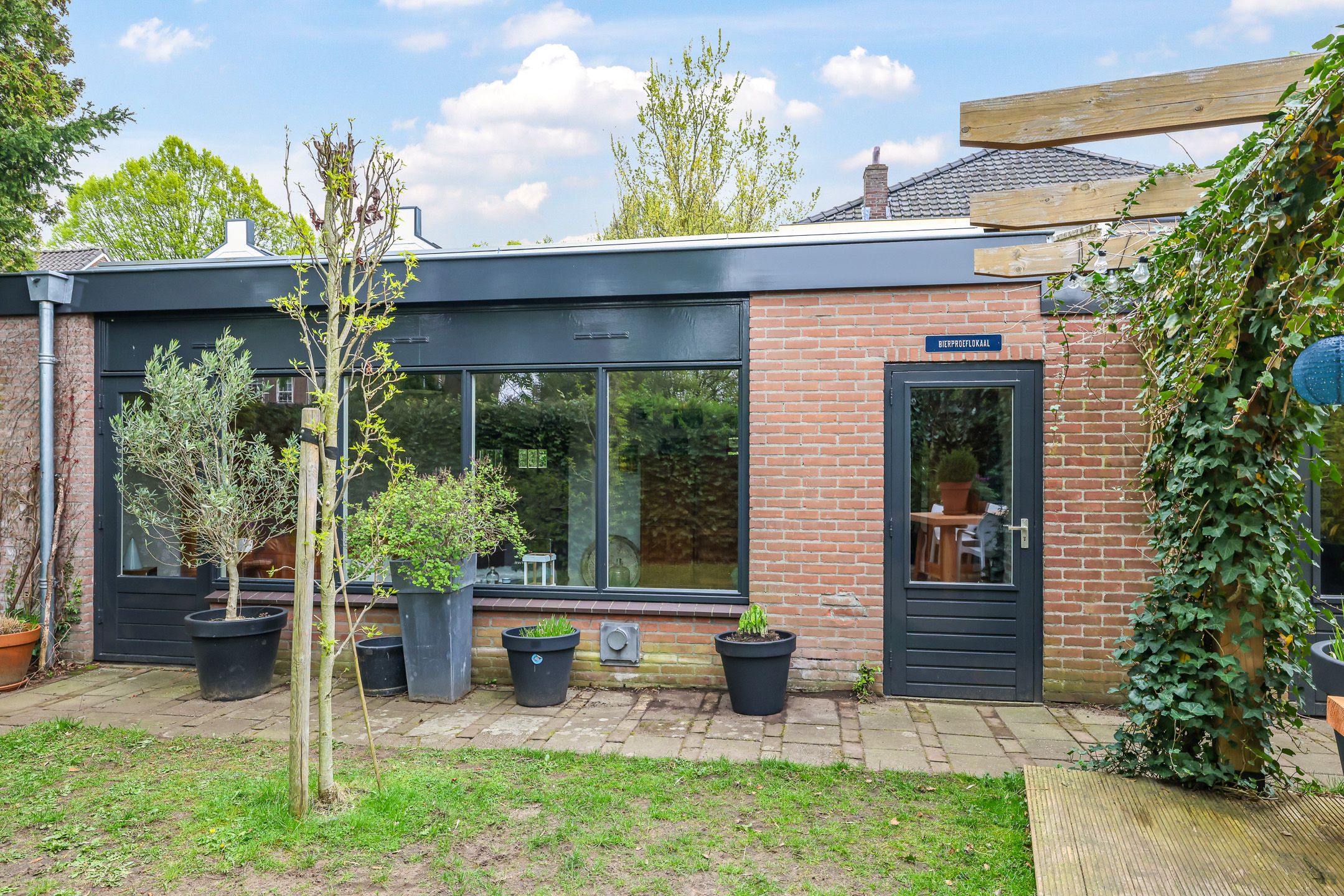 Foto 63 van Prins Bernhardstraat 2