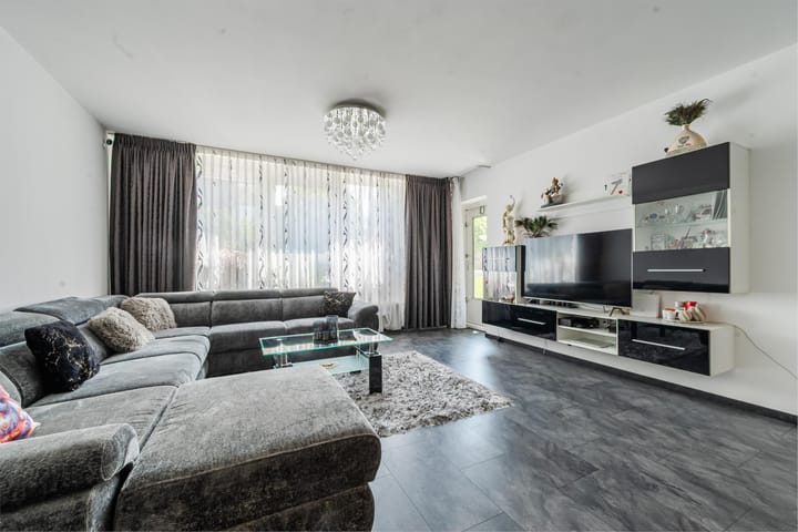 Foto 2 van Mari Andriessenrade 57