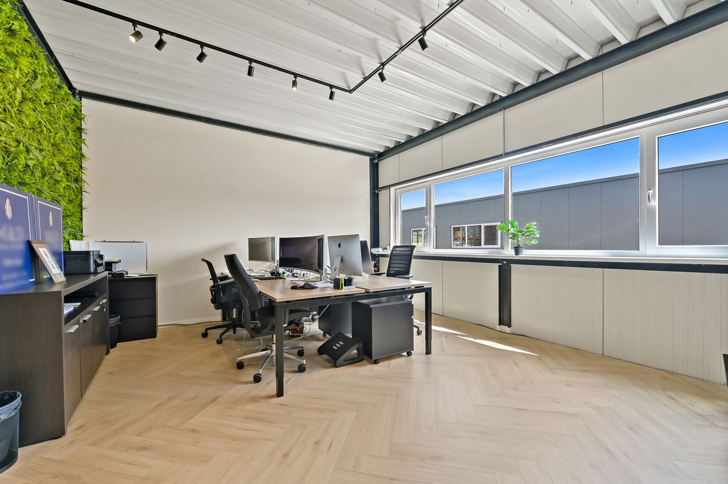 Bekijk foto 4 van Industrieweg 1-4