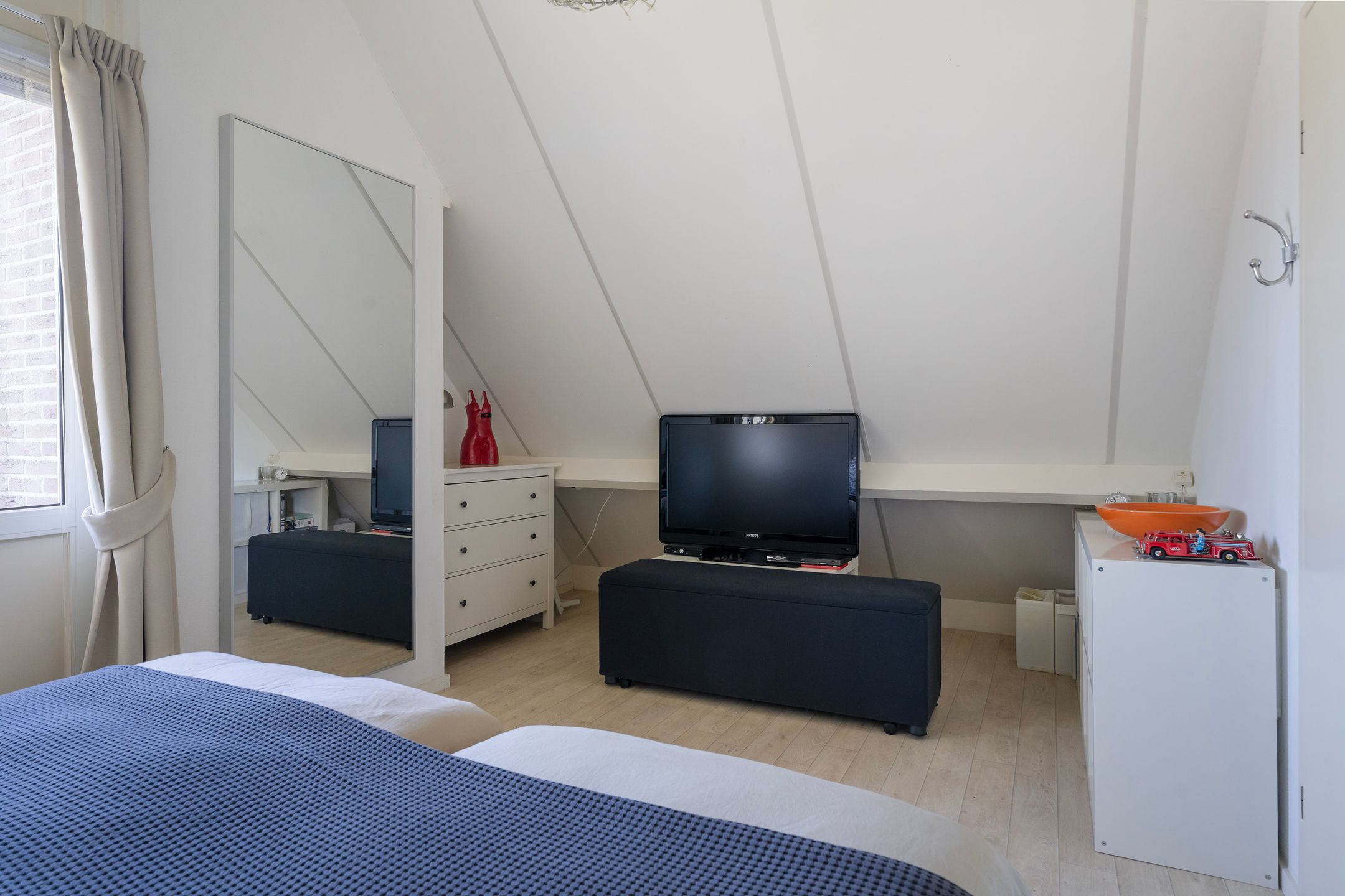 Photo 24 of Ymedaem 27