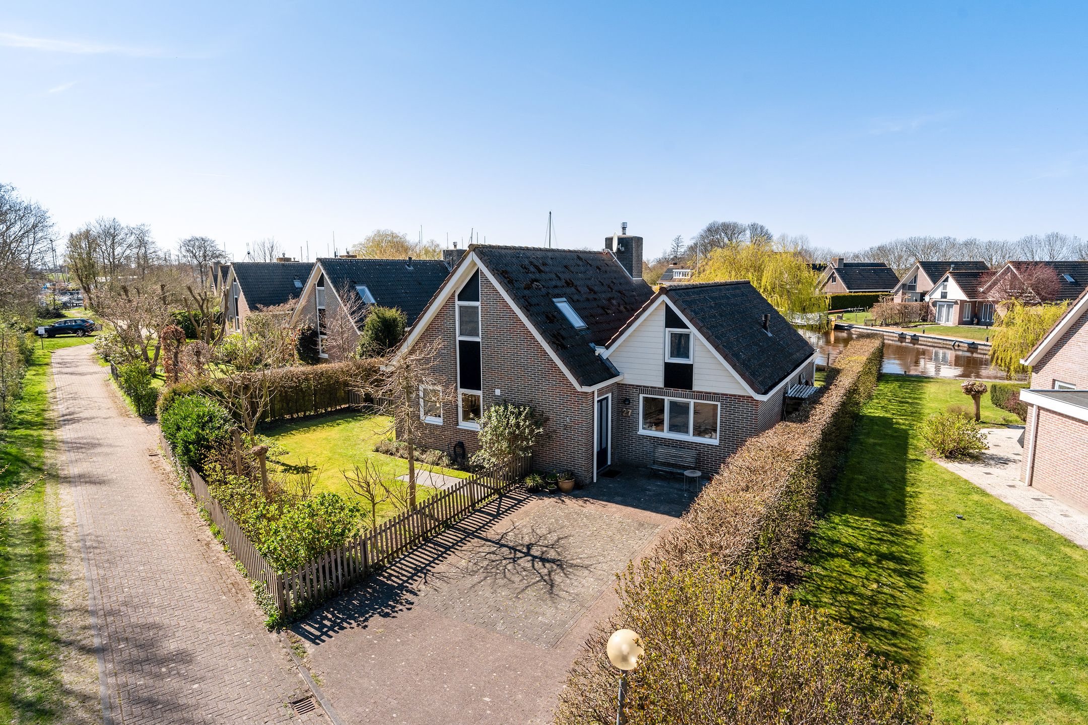 5-bedroom freehold villa in Molkwerum — photo 4 of 5