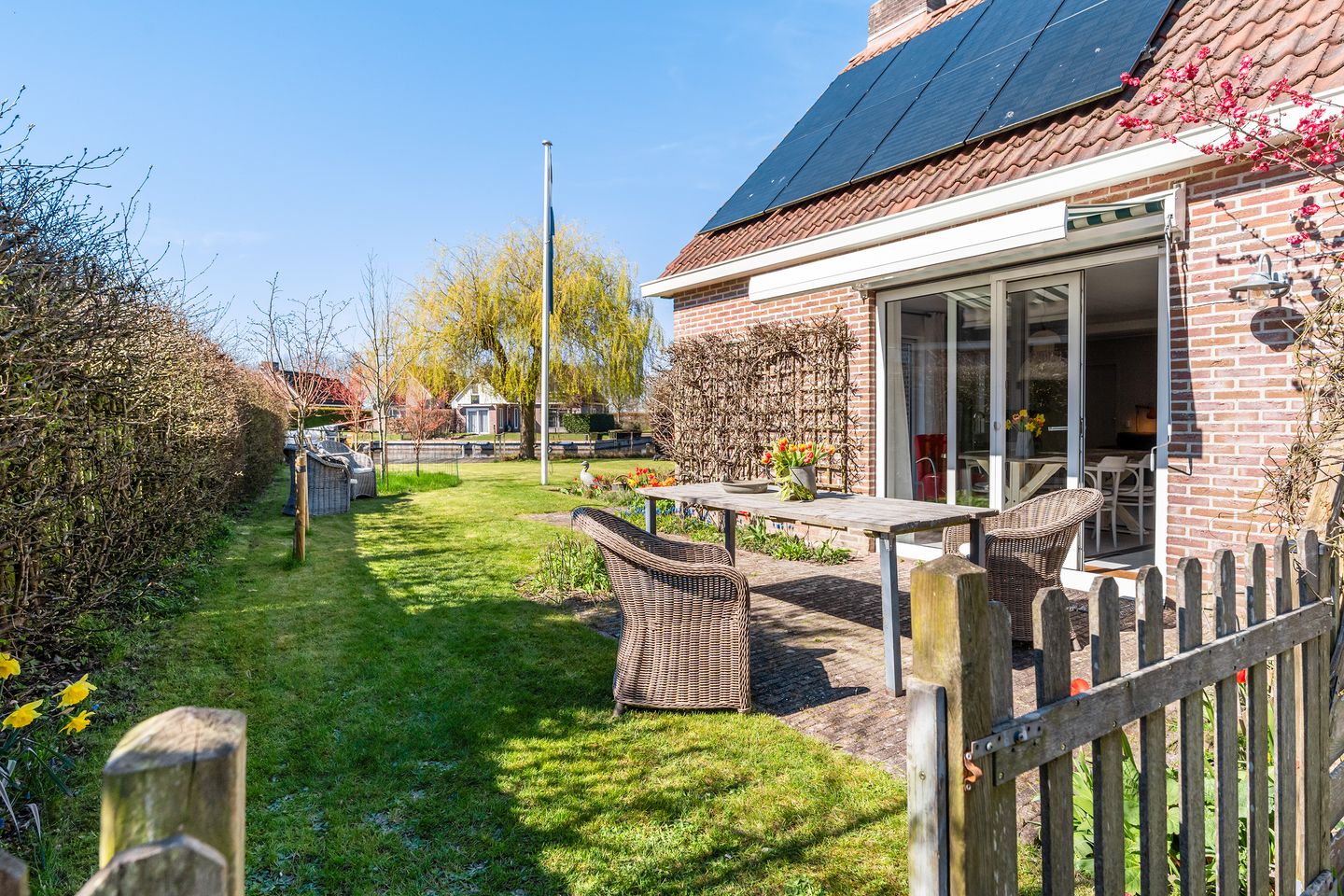 Photo 35 of Ymedaem 27