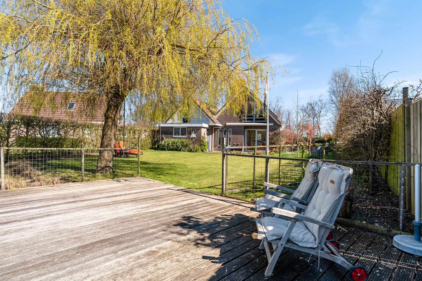 Photo 44 of Ymedaem 27