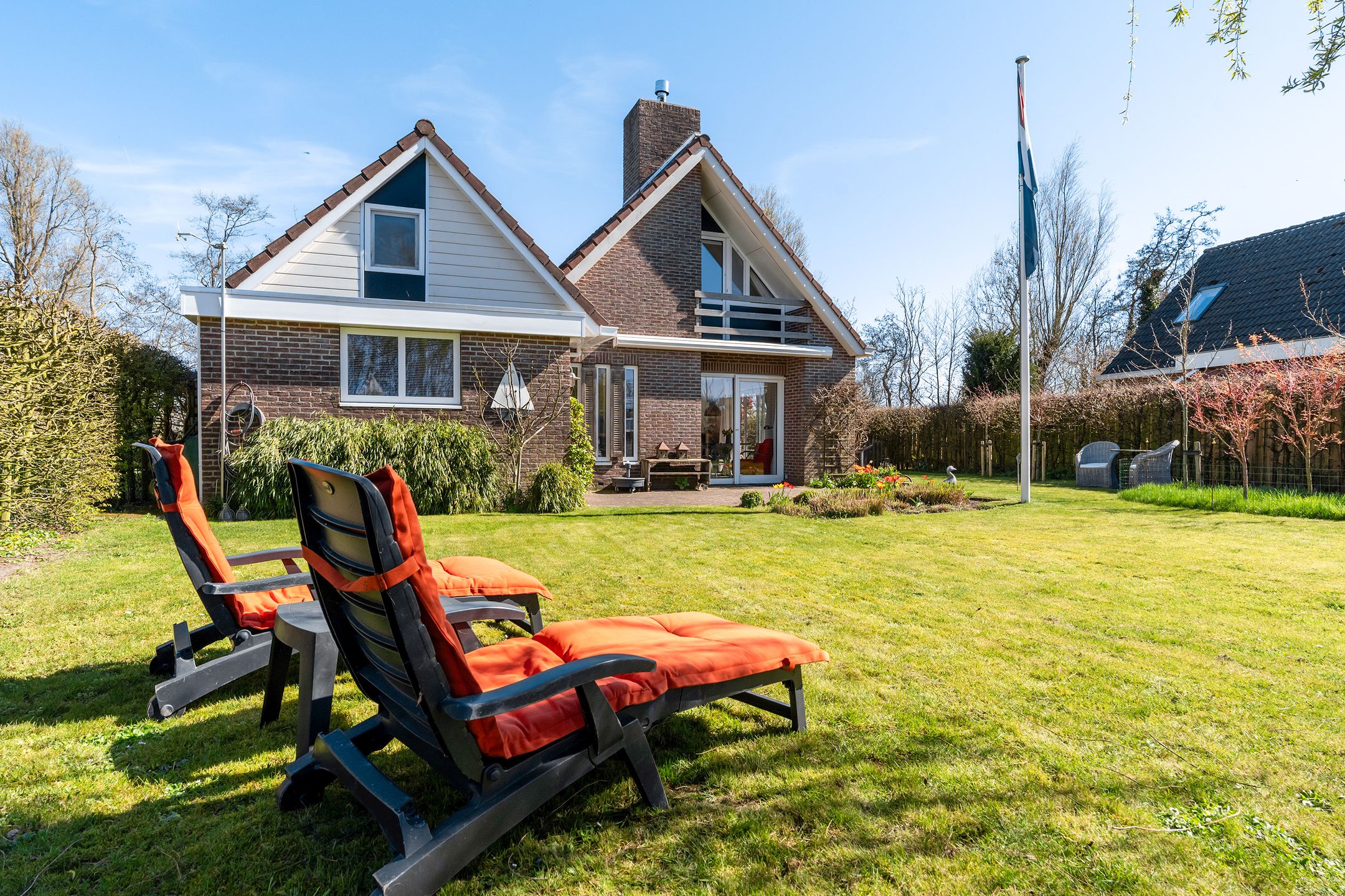 Photo 45 of Ymedaem 27