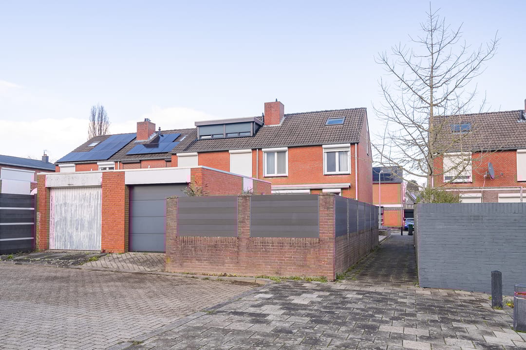 Photo 22 of Seringenstraat 9