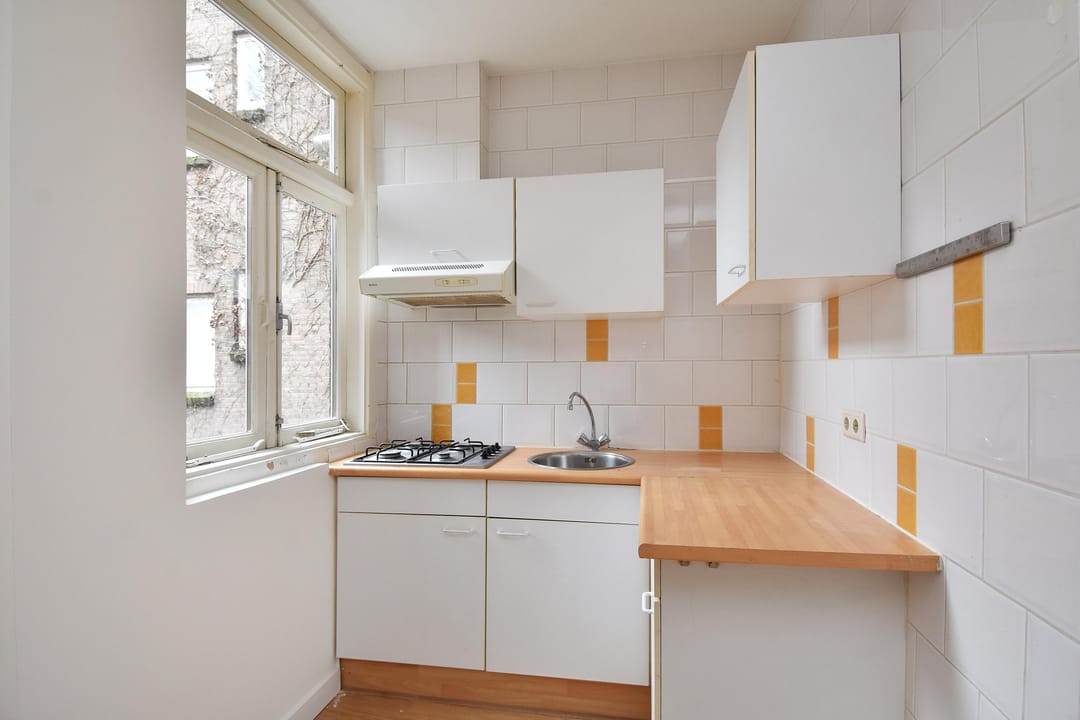 Photo 8 of Dr. de Visserstraat 62-B01