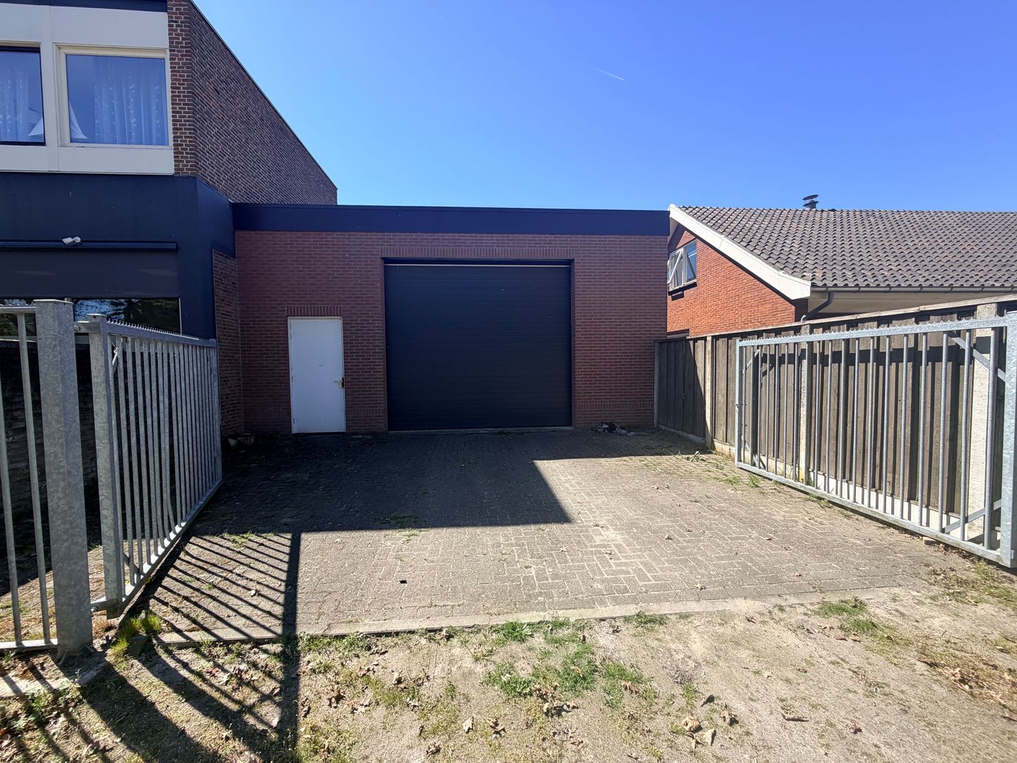 View photo 1 of Kanaalstraat 285-287