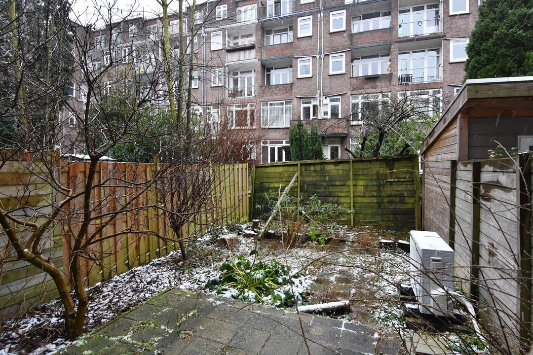 Photo 13 of Groen van Prinstererstraat 61-B