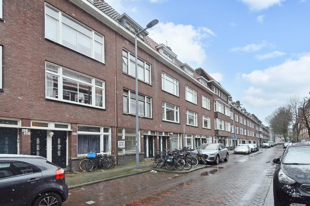 Photo 2 of Groen van Prinstererstraat 61-B