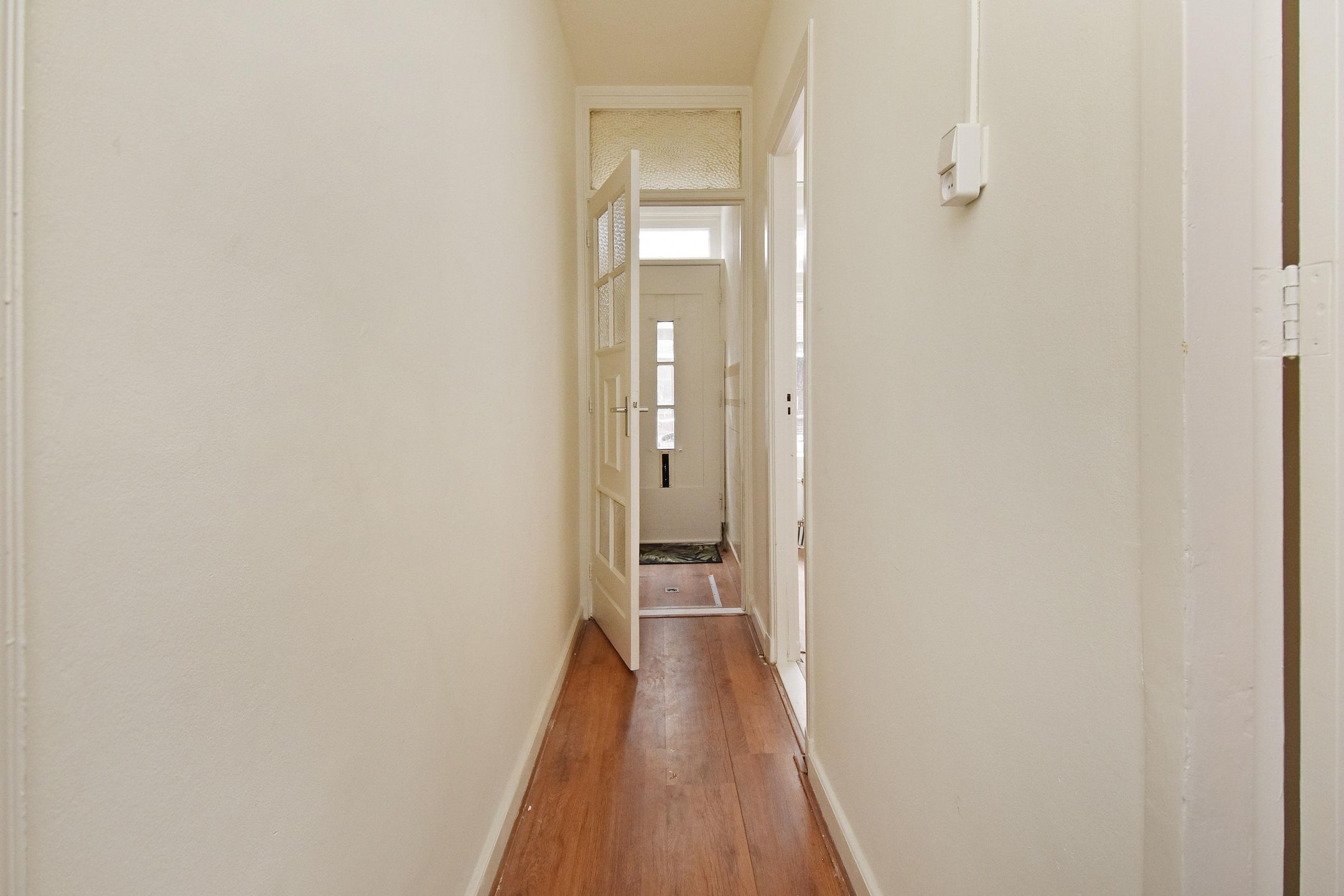 Photo 18 of Groen van Prinstererstraat 61-B