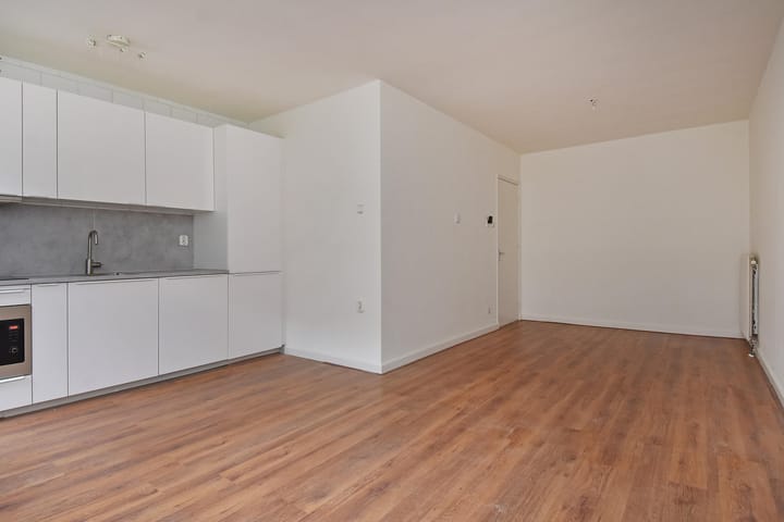 Foto 5 van Groen van Prinstererstraat 61-B