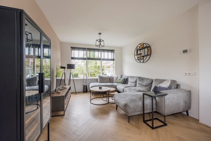 Photo 2 of Dennenlaan 4