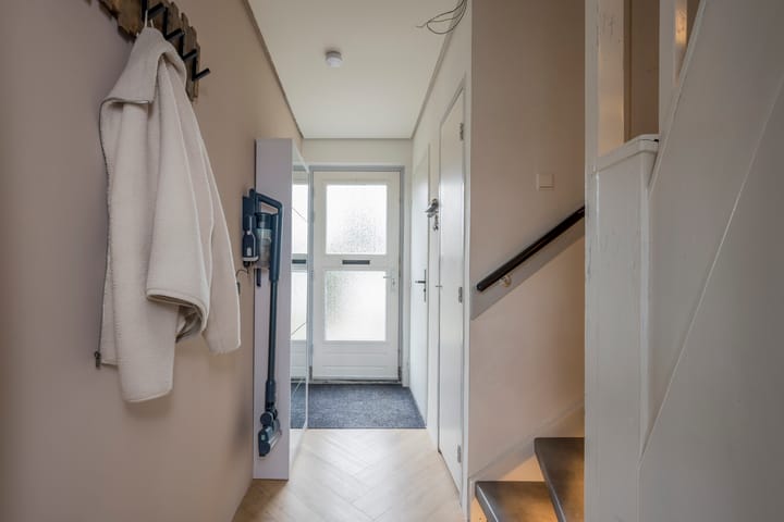 Foto 5 van Dennenlaan 4