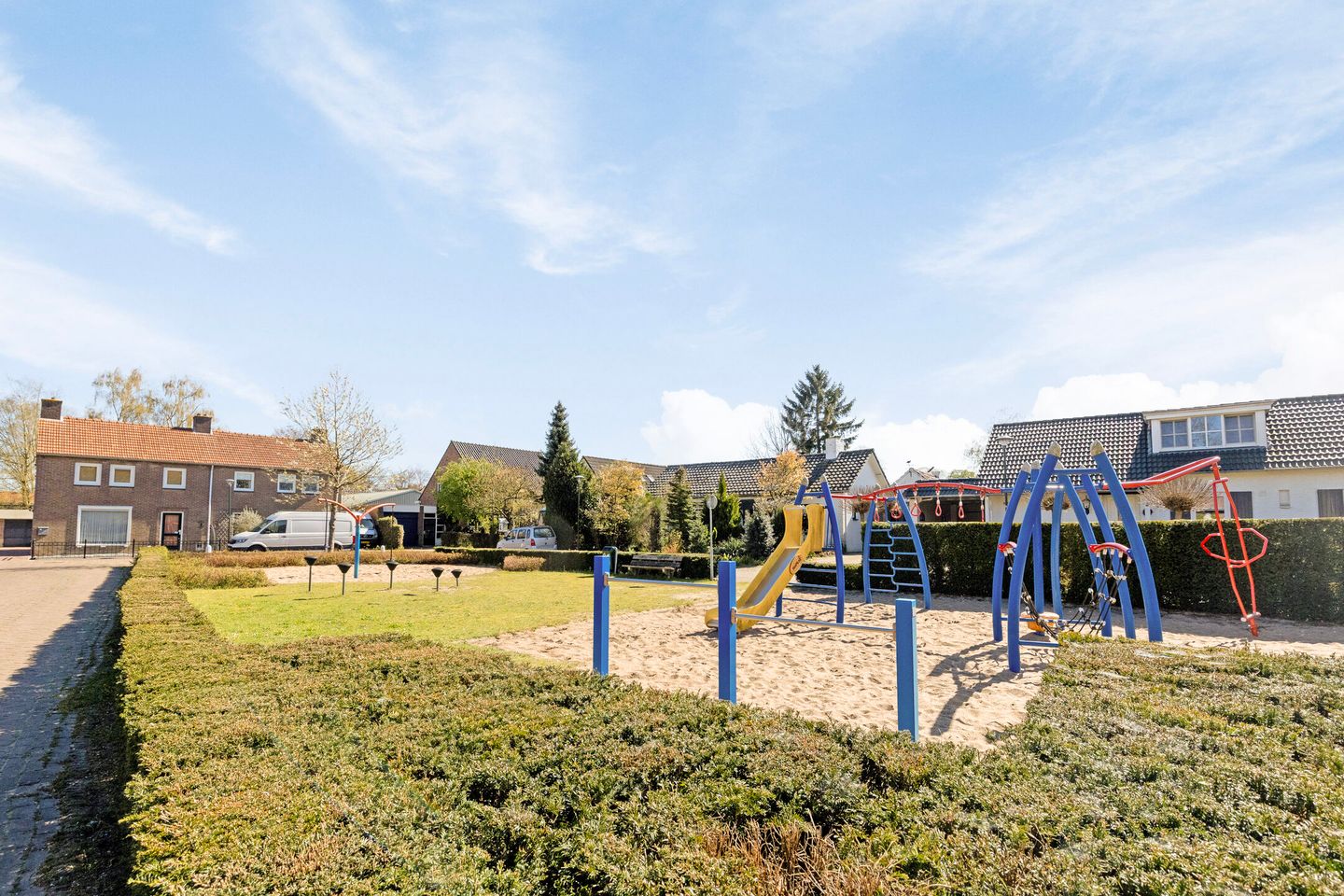 Photo 49 of Berlingenweg 11