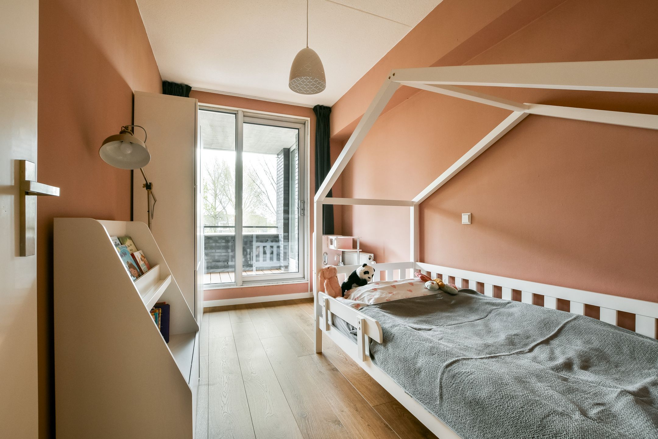 Foto 12 van Kiekstraat 157