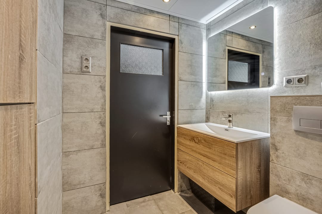 Photo 31 of Batenstein 14