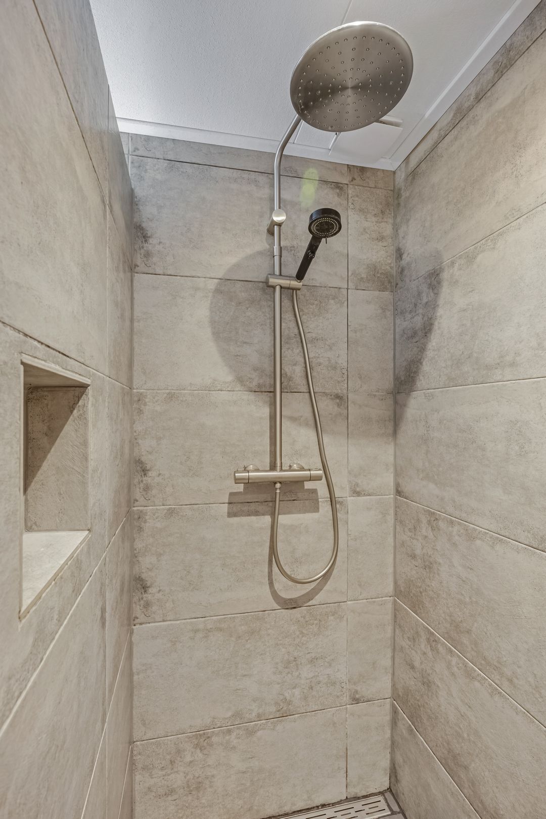 Photo 32 of Batenstein 14