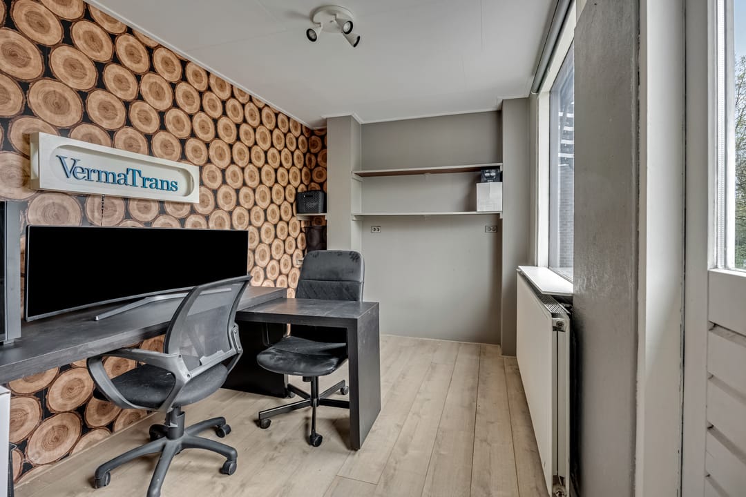 Photo 37 of Batenstein 14