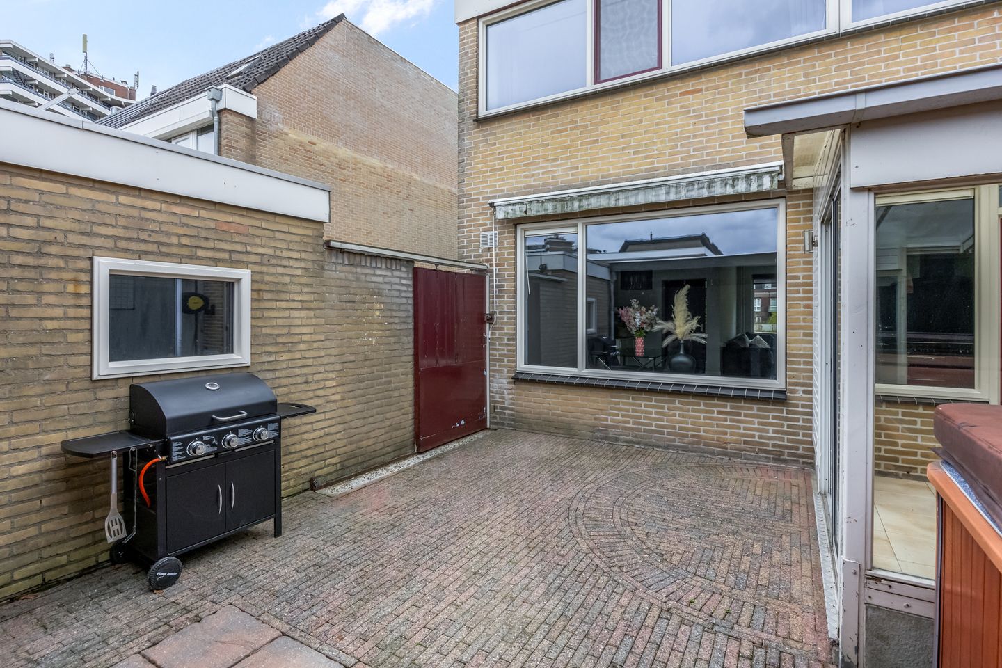 Photo 50 of Batenstein 14