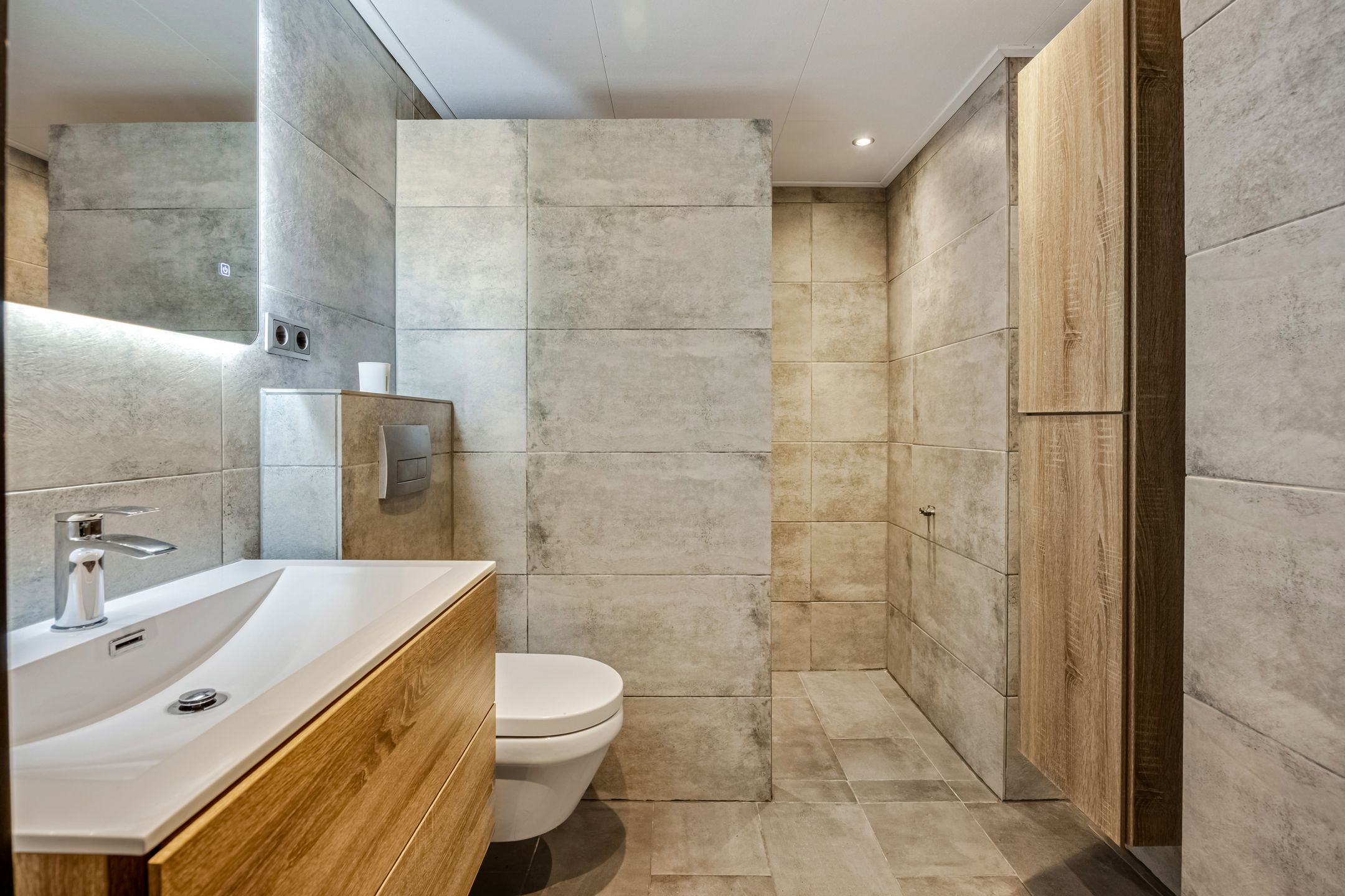 Photo 30 of Batenstein 14