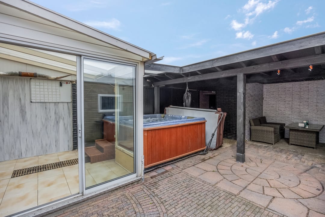 Photo 43 of Batenstein 14