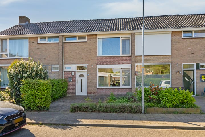 Photo 5 of Da Costastraat 18