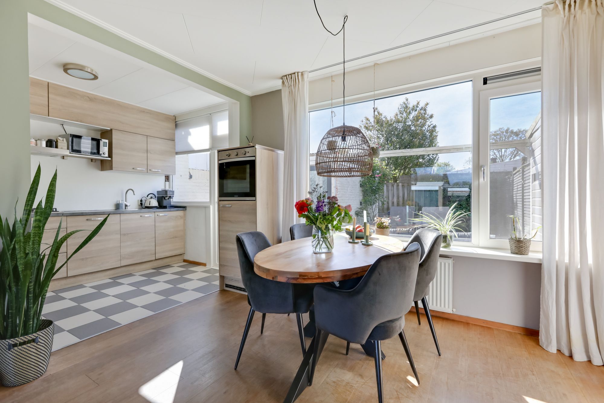 Foto 24 van Da Costastraat 18