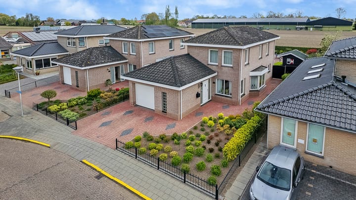 Photo 2 of Meester Molstraat 5