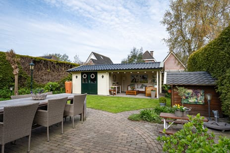 de Line 2 tertiary image