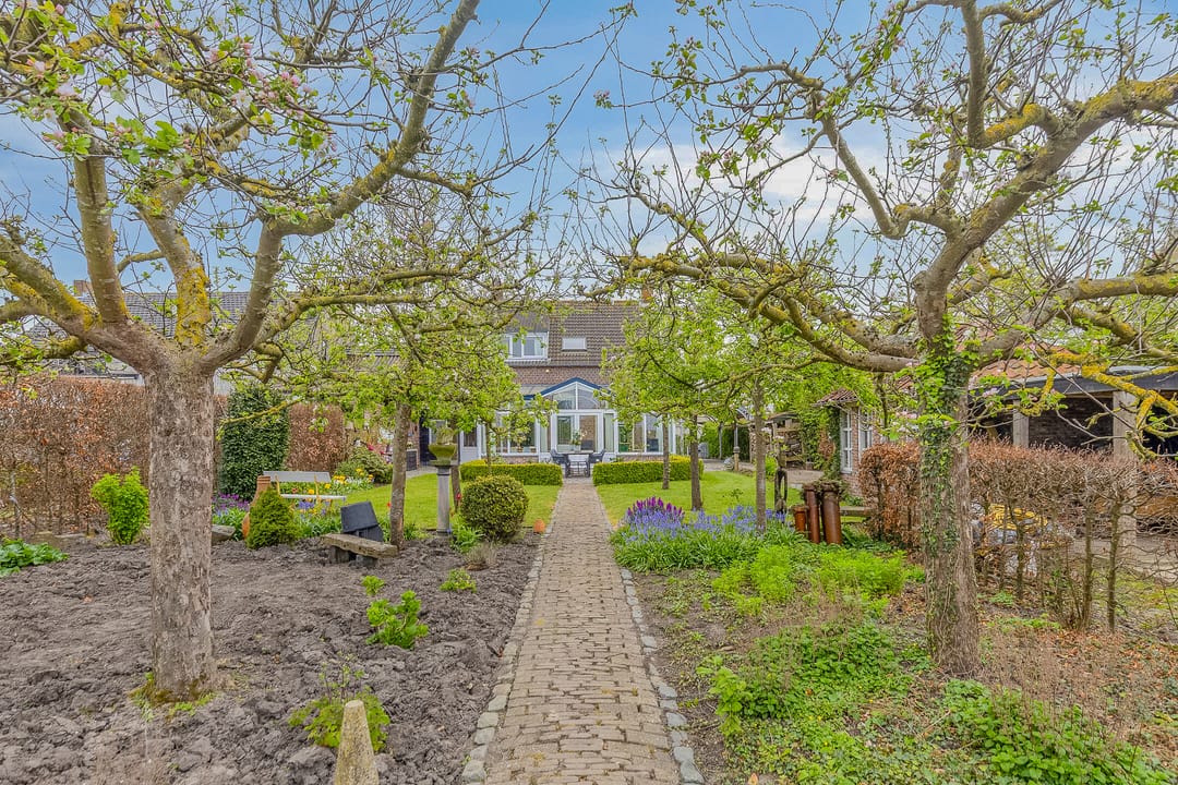 Foto 56 van Walsoordensestraat 11