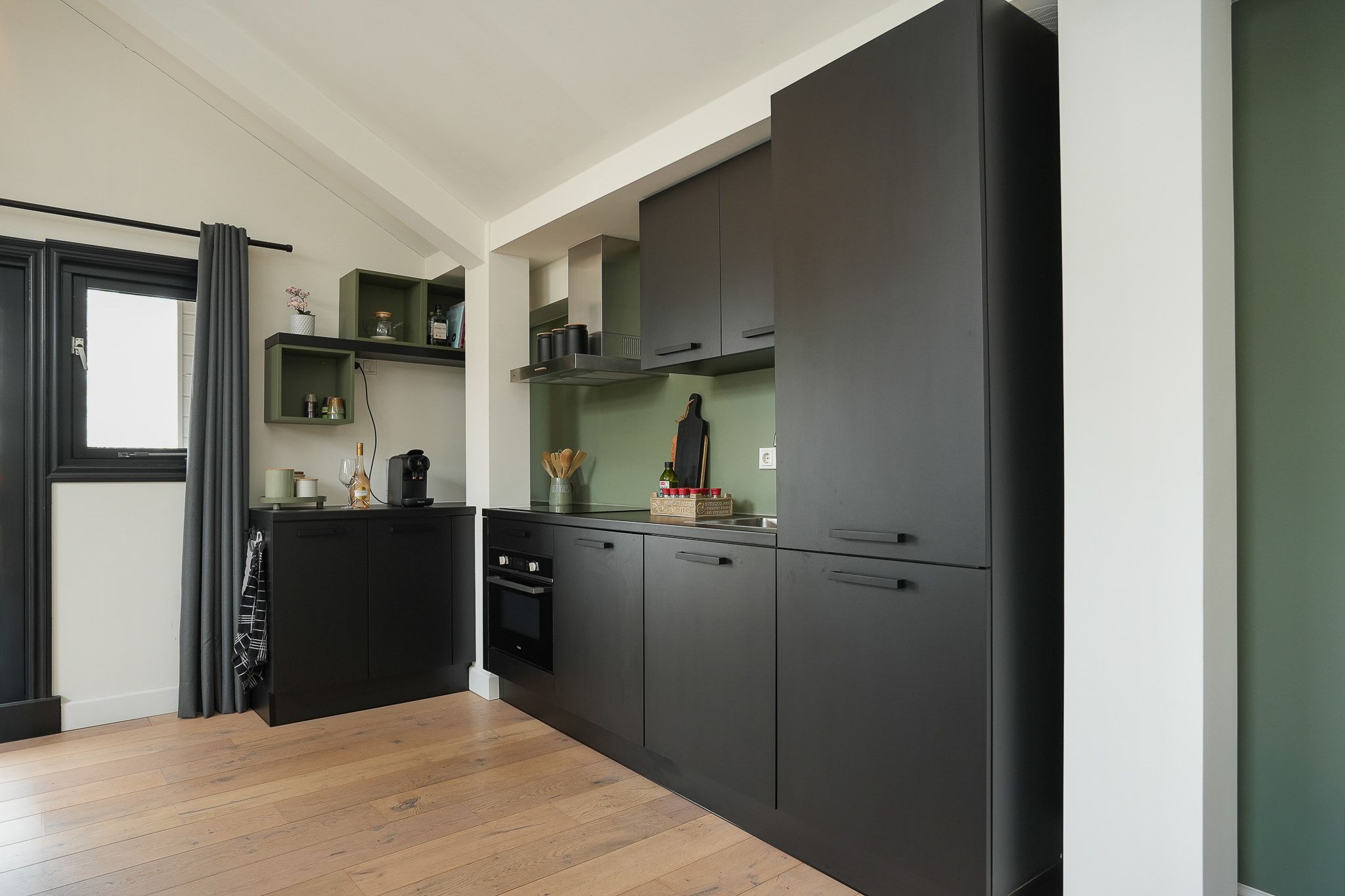 Foto 18 van Voorstraat 46-A