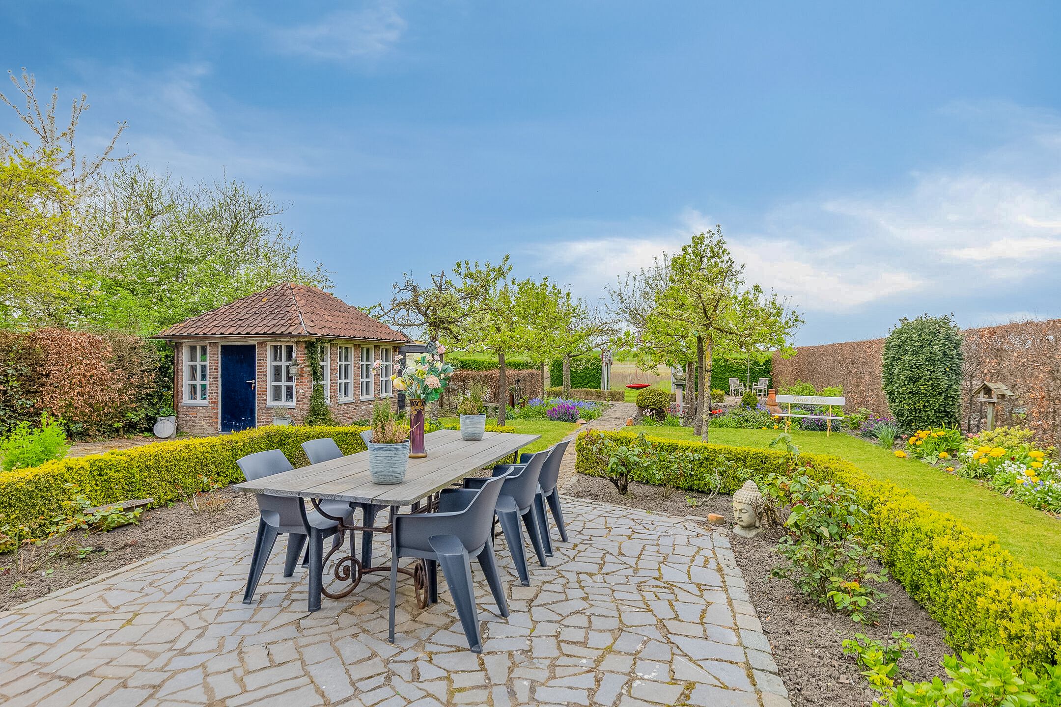 Foto 54 van Walsoordensestraat 11