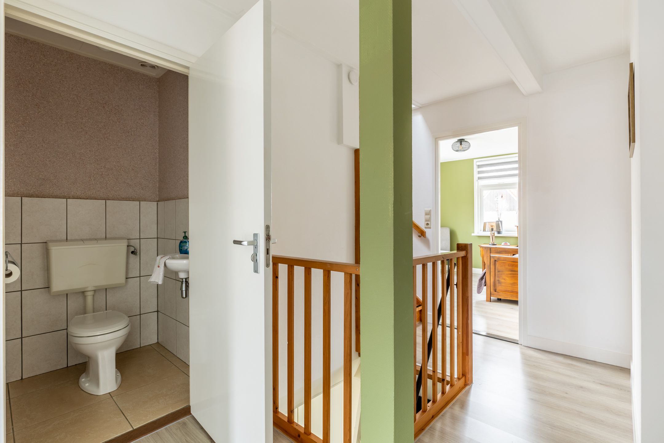 Foto 24 van In 't Veldstraat 12