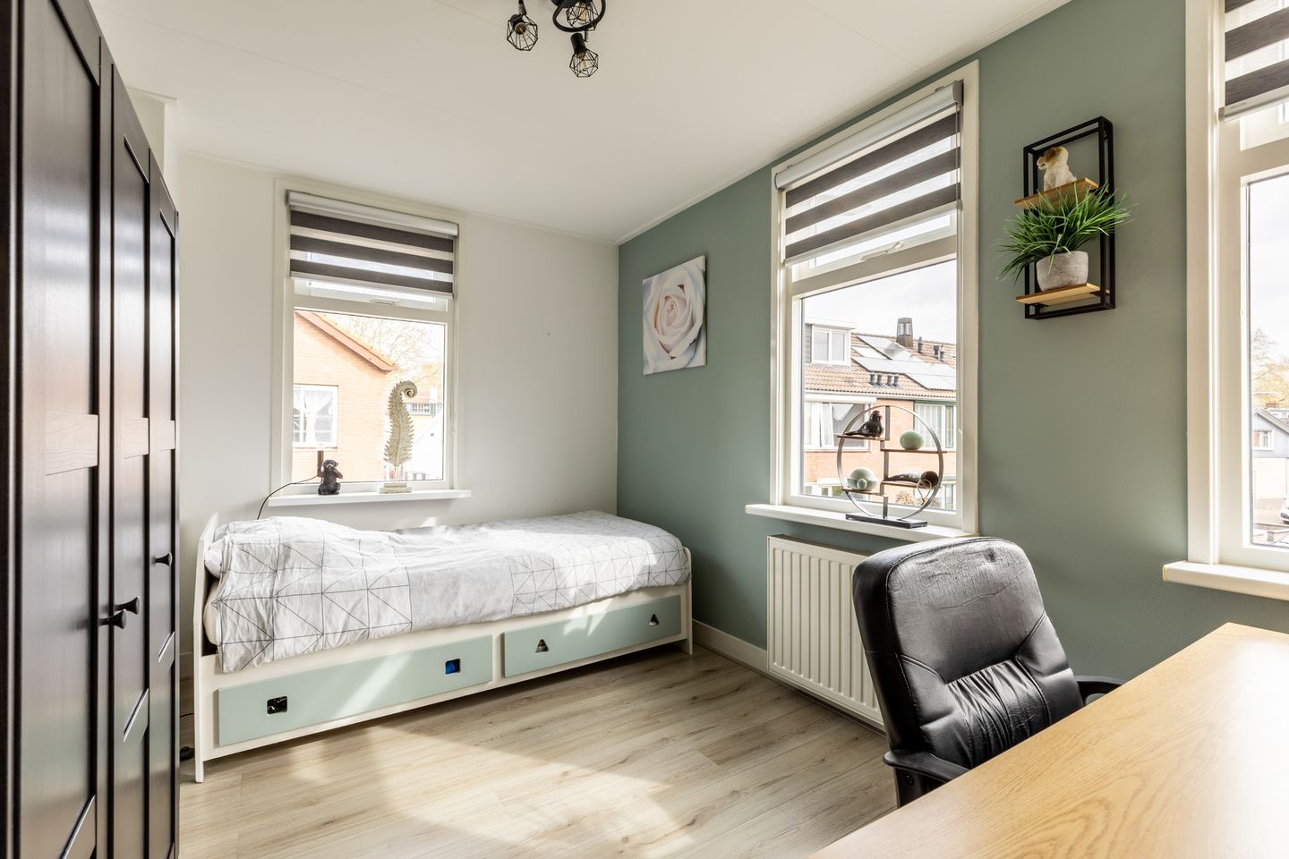 Foto 29 van In 't Veldstraat 12