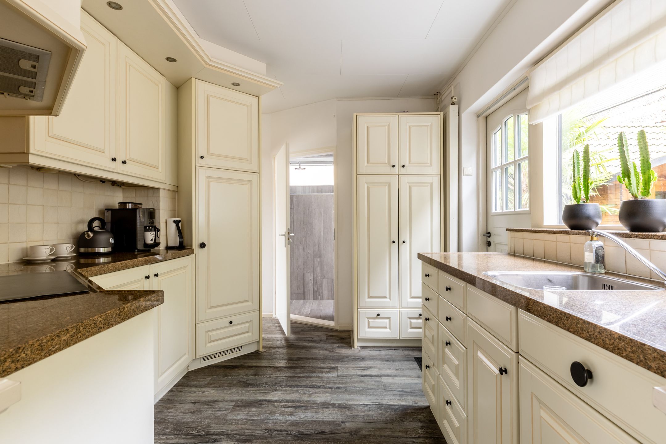 Foto 15 van In 't Veldstraat 12