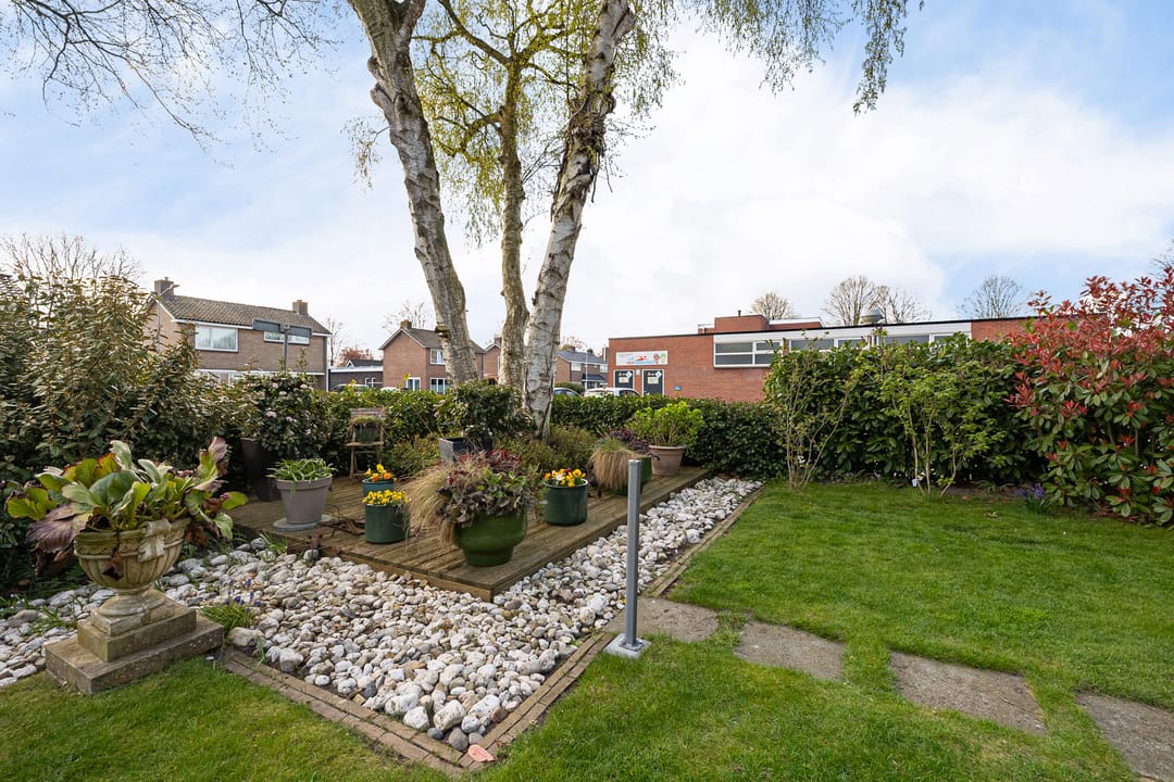 Photo 8 of Bentlagestraat 18