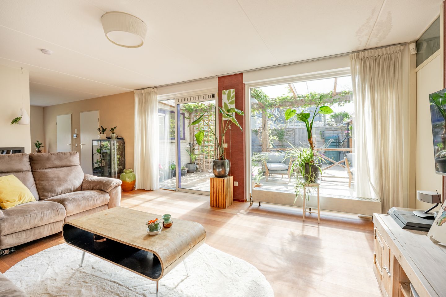 Foto 20 van Memphis 9