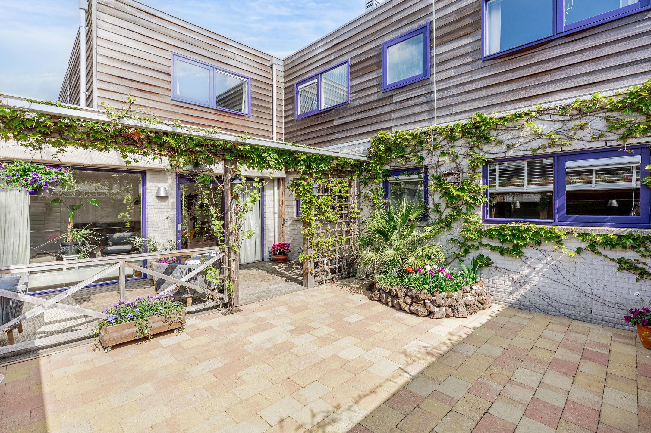 Foto 57 van Memphis 9