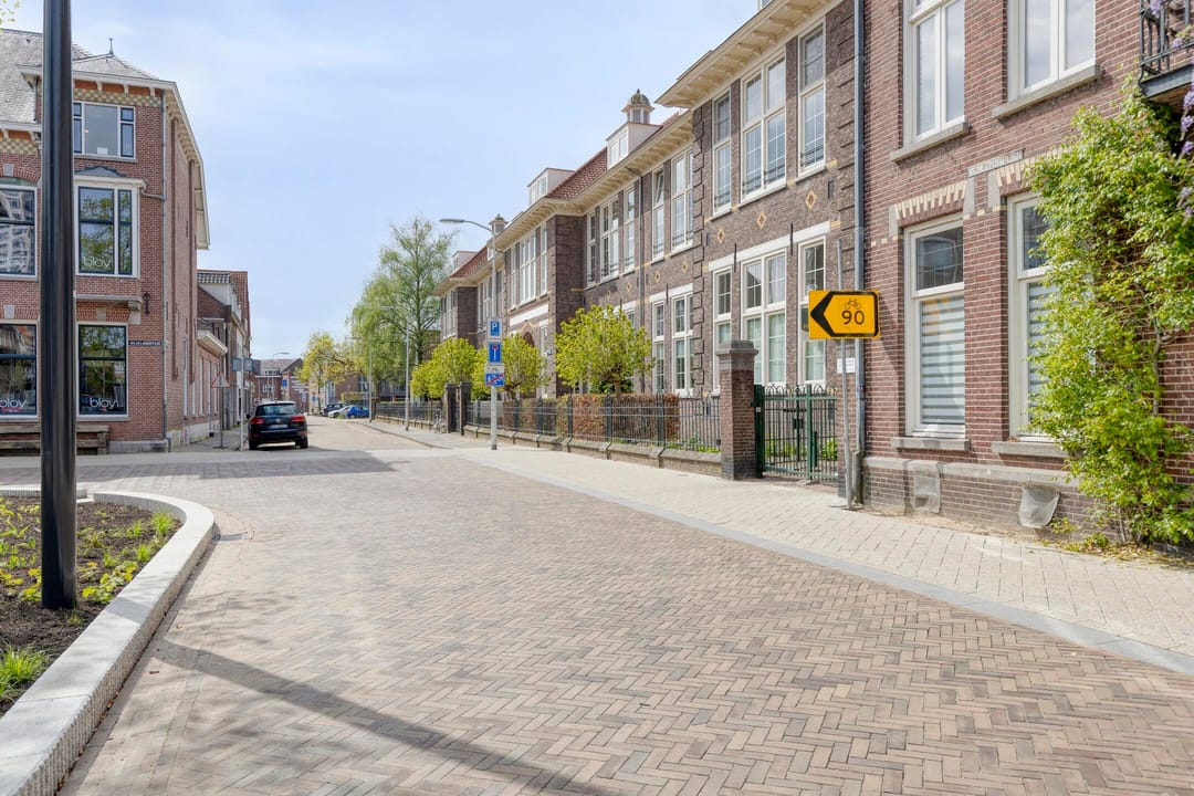 Foto 28 van Willemstraat 53-F