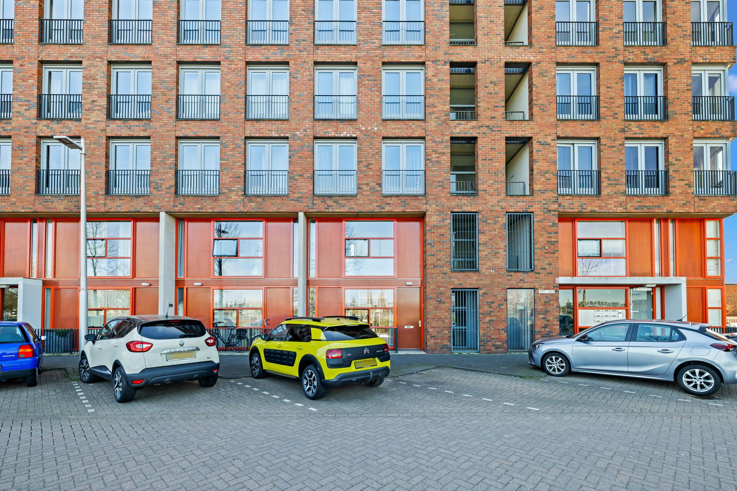 Modern maisonette with sunny garden and free parking in Utrecht Leidsche Rijn — 50